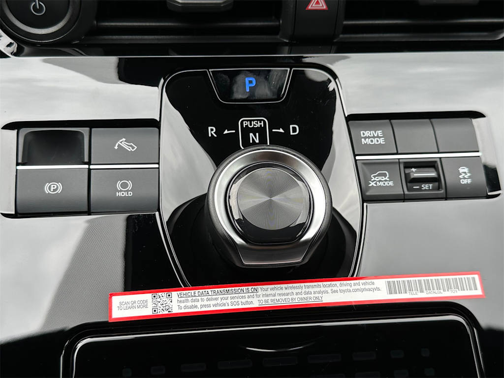 2025 Subaru Solterra Premium 15