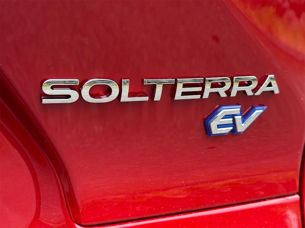 2025 Subaru Solterra Premium 7