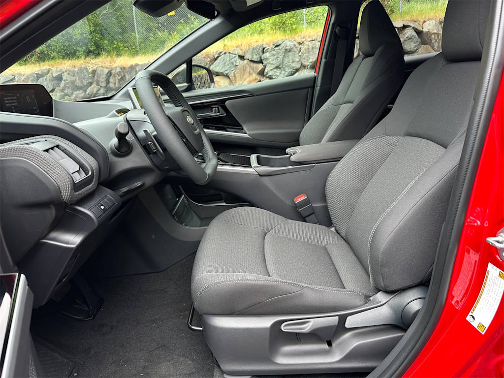 2025 Subaru Solterra Premium 21