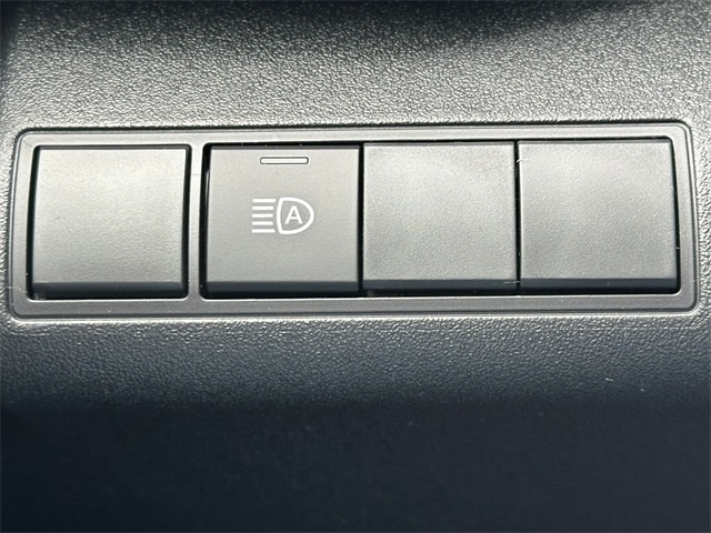 2025 Subaru Solterra Premium 22