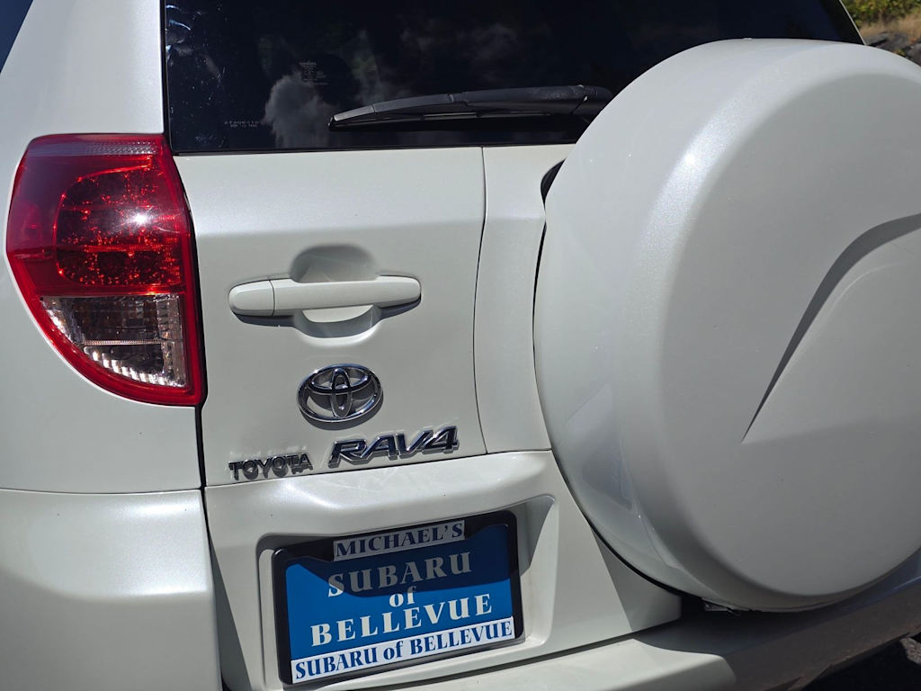 Thumbnail: 2007 Toyota RAV4 - 20