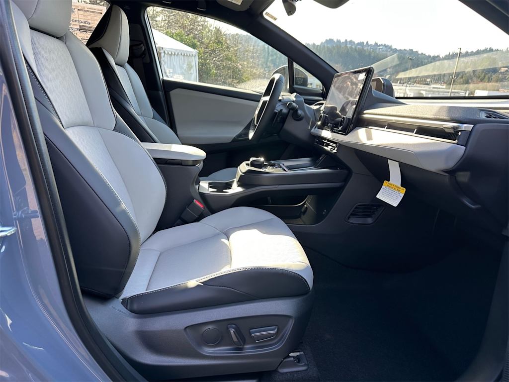 Thumbnail: 2026 Subaru Solterra - 11