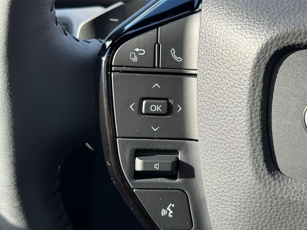 Thumbnail: 2026 Subaru Solterra - 24