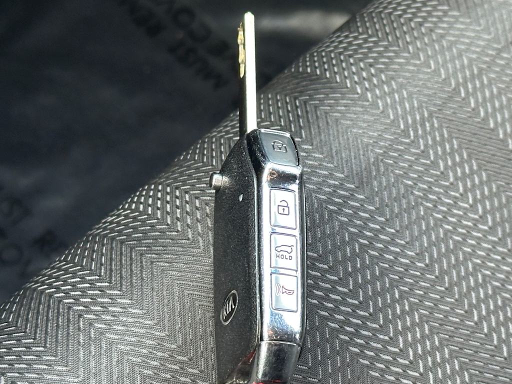 Thumbnail: 2021 Kia Sportage - 17