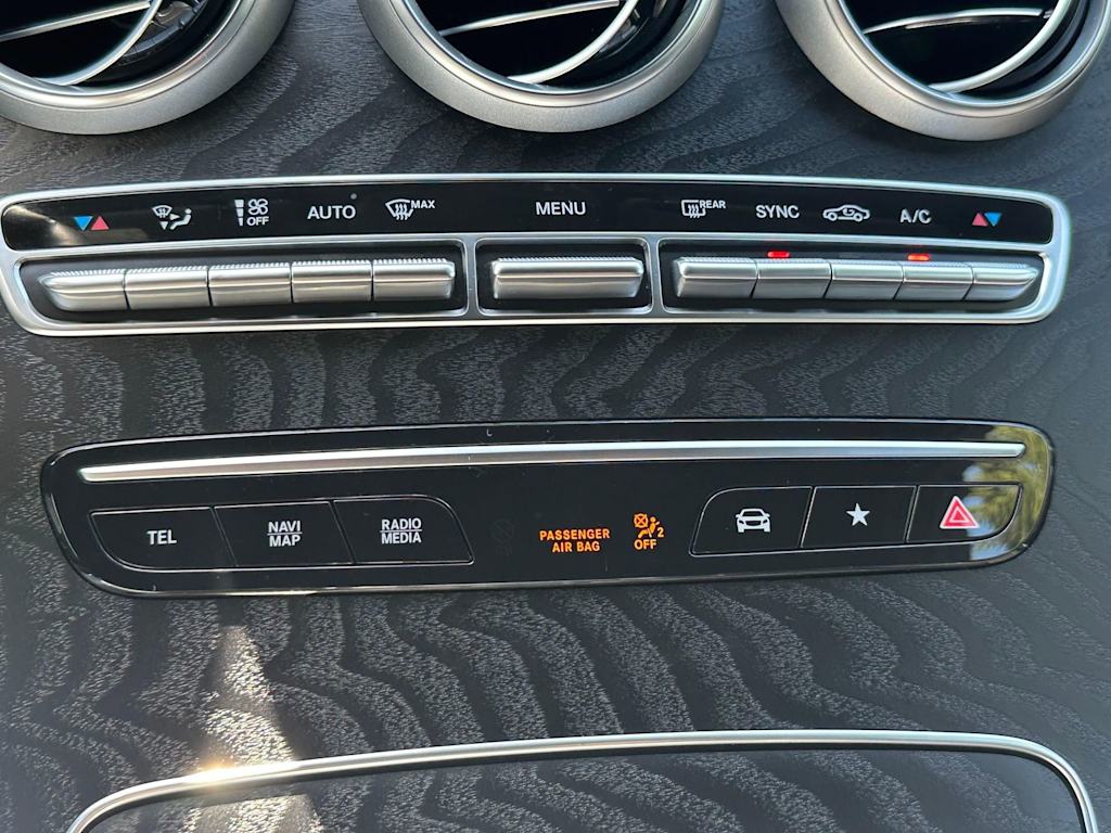 Thumbnail: 2021 Mercedes-Benz GLC - 26