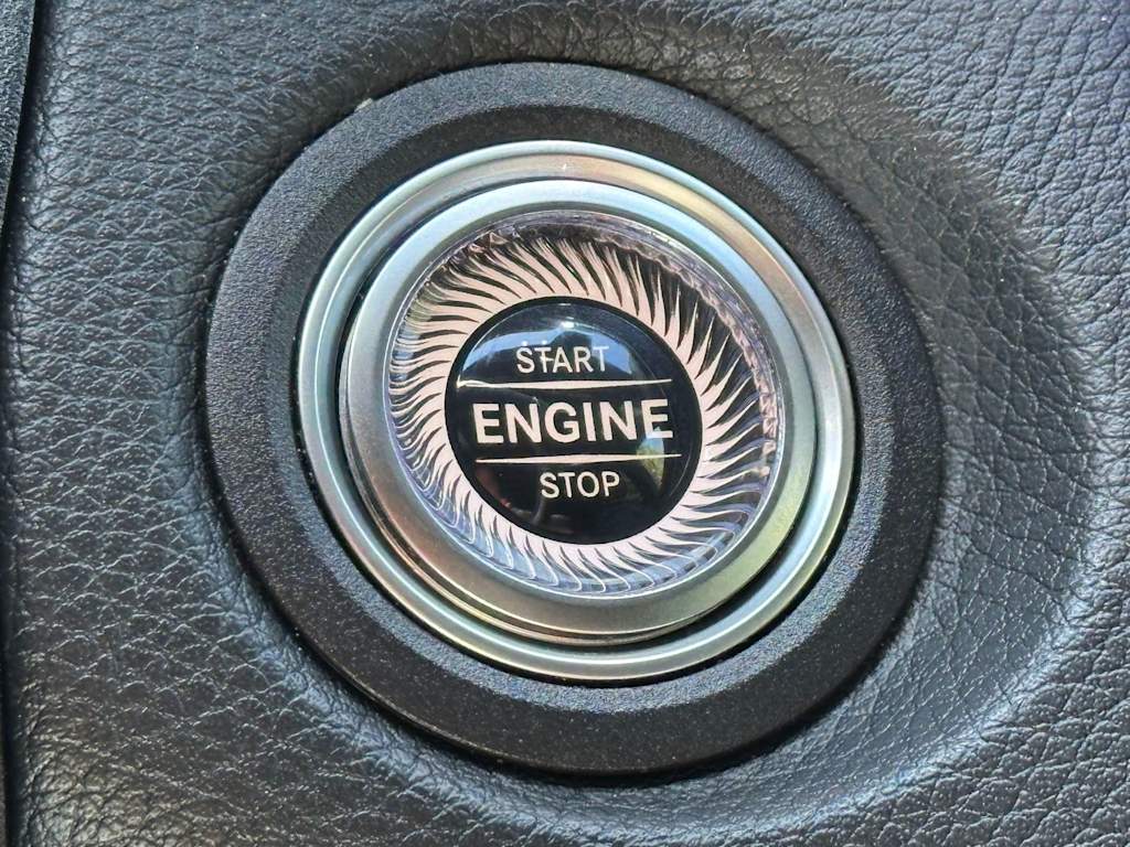 Thumbnail: 2021 Mercedes-Benz GLC - 30