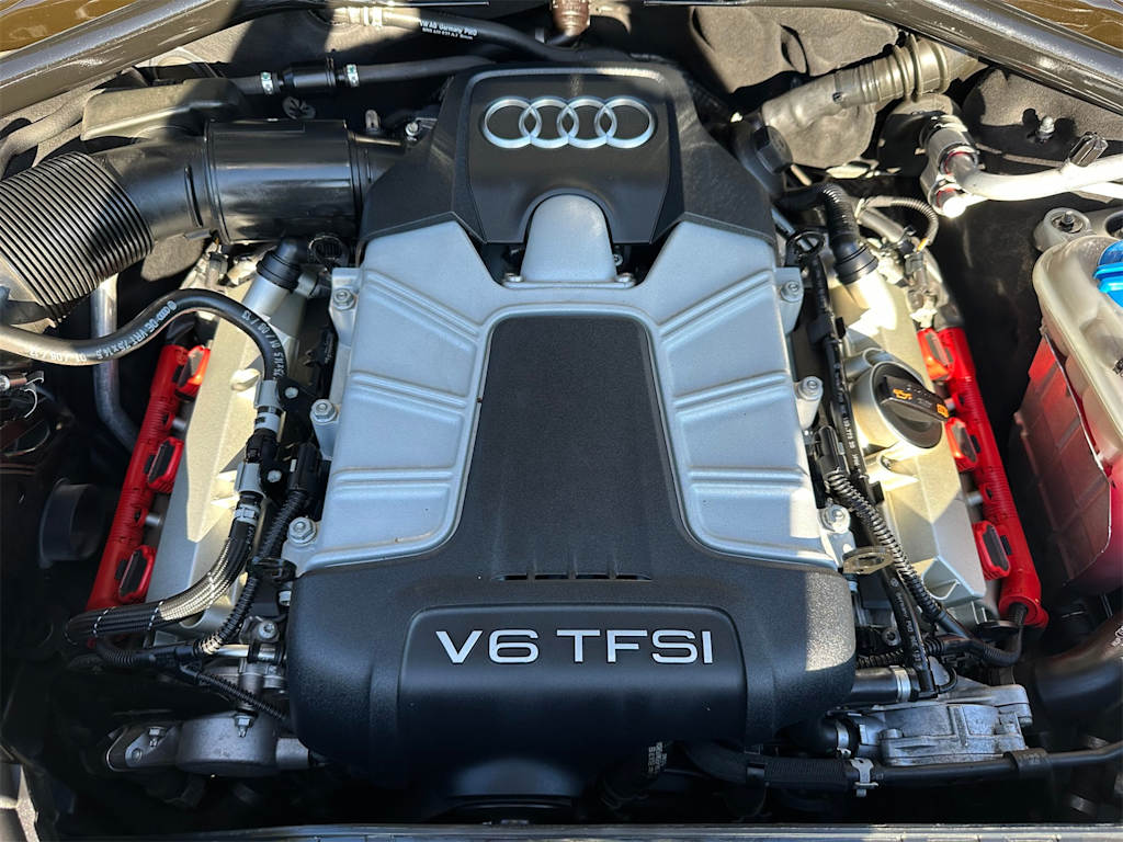 Thumbnail: 2013 Audi Q5 - 9