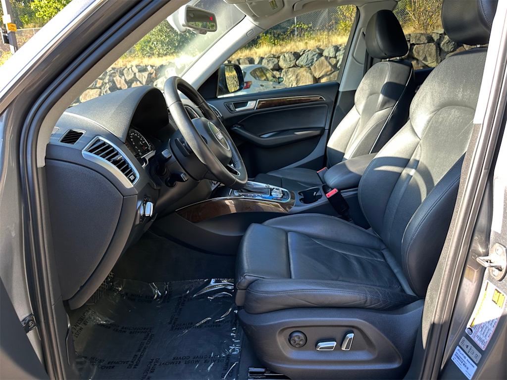 Thumbnail: 2013 Audi Q5 - 21