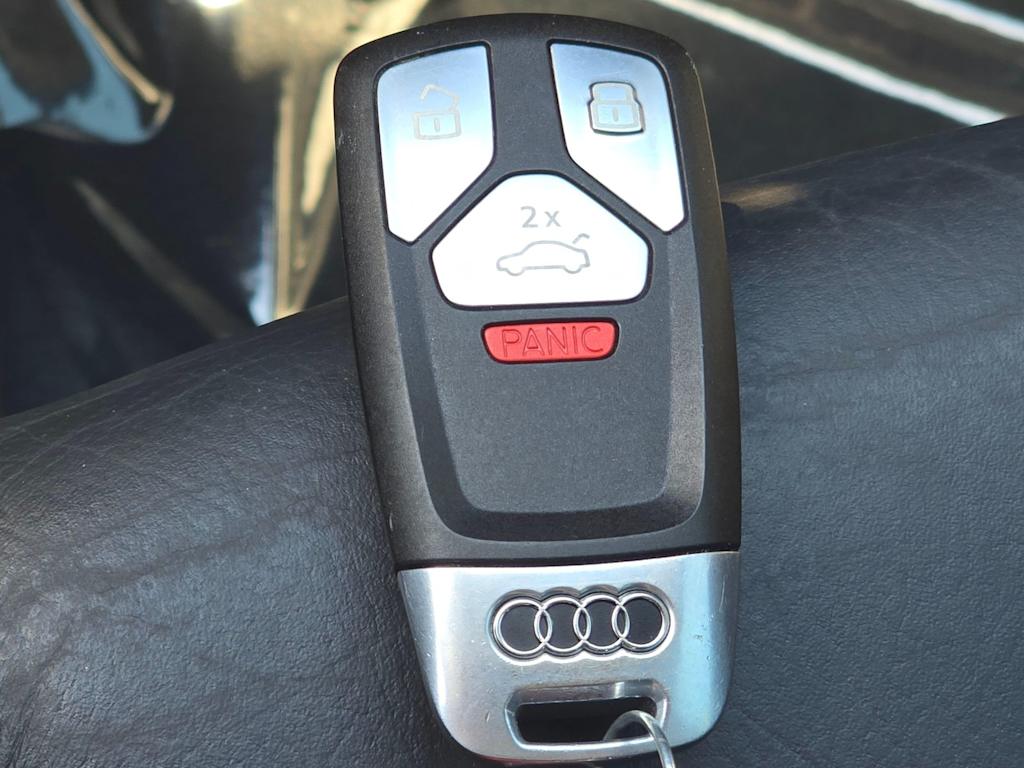 Thumbnail: 2019 Audi A4 - 18
