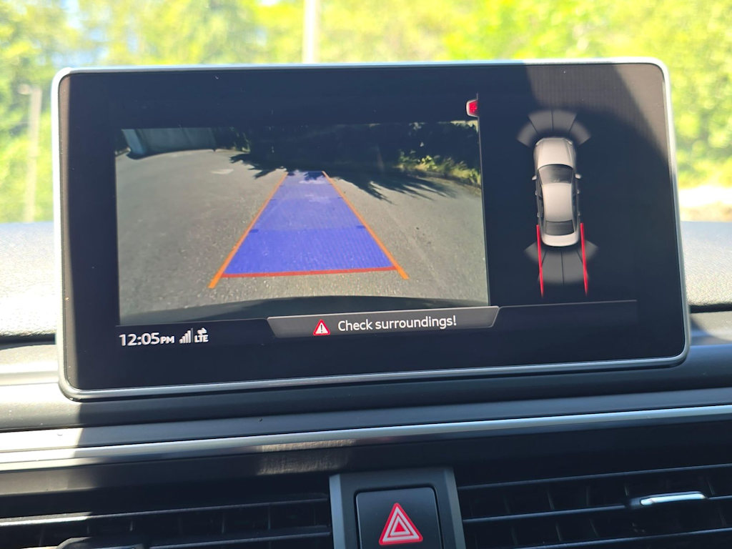 Thumbnail: 2019 Audi A4 - 14