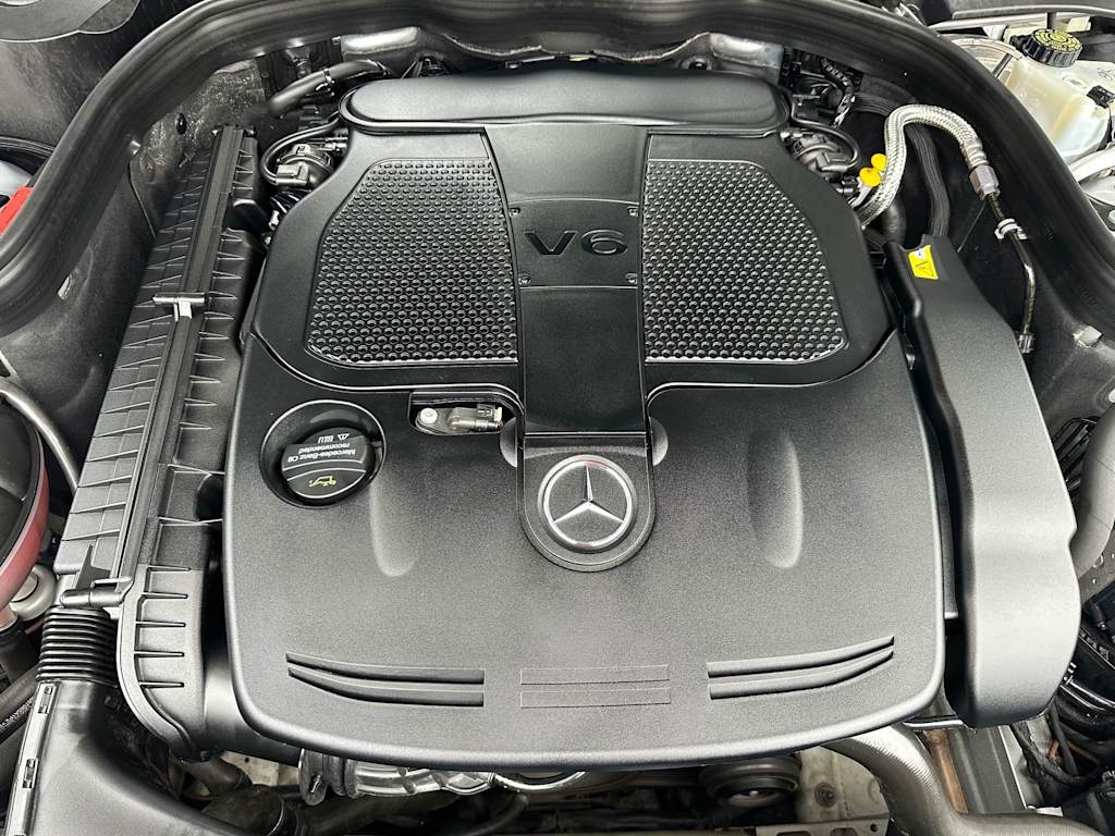 Thumbnail: 2016 Mercedes-Benz E-Class - 8