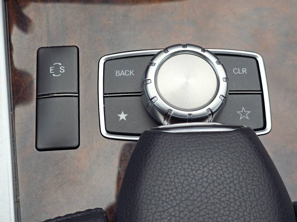 Thumbnail: 2014 Mercedes-Benz E-Class - 29