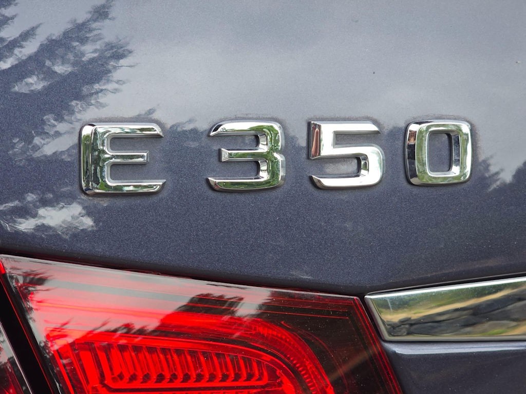 Thumbnail: 2014 Mercedes-Benz E-Class - 7