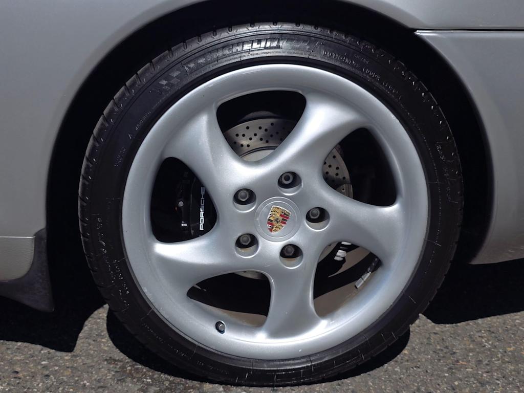 Thumbnail: 2000 Porsche 911 - 8