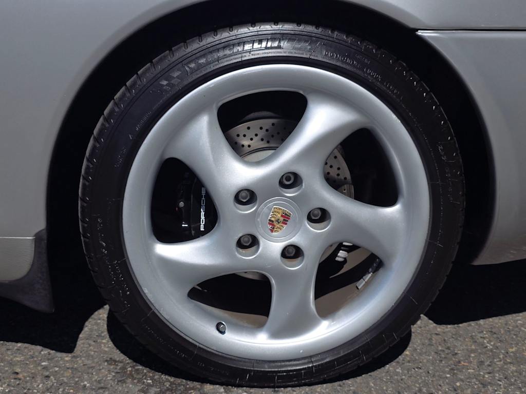 Thumbnail: 2000 Porsche 911 - 8