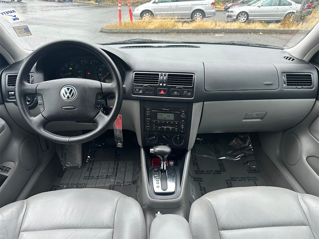 Thumbnail: 2003 Volkswagen Jetta - 2
