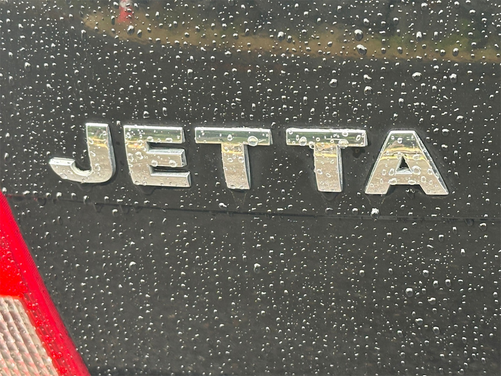 Thumbnail: 2003 Volkswagen Jetta - 7
