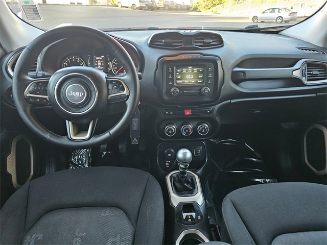 2015 Jeep Renegade Latitude 10