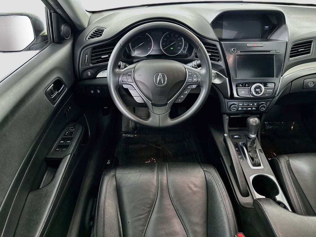 Thumbnail: 2022 Acura ILX - 10