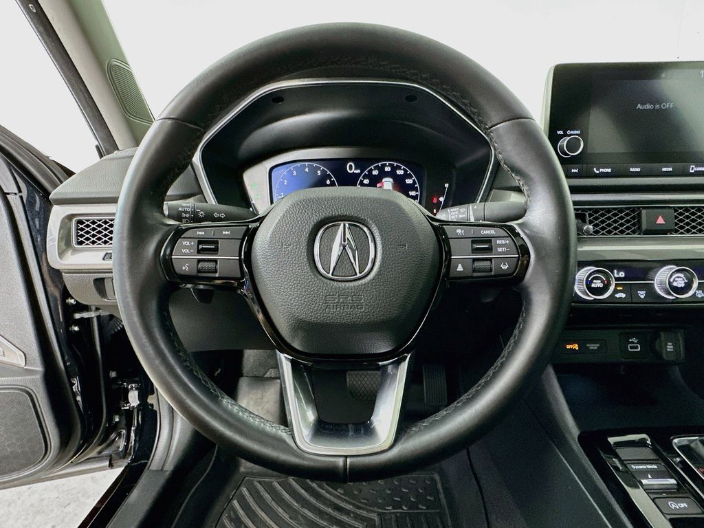 Thumbnail: 2023 Acura Integra - 15