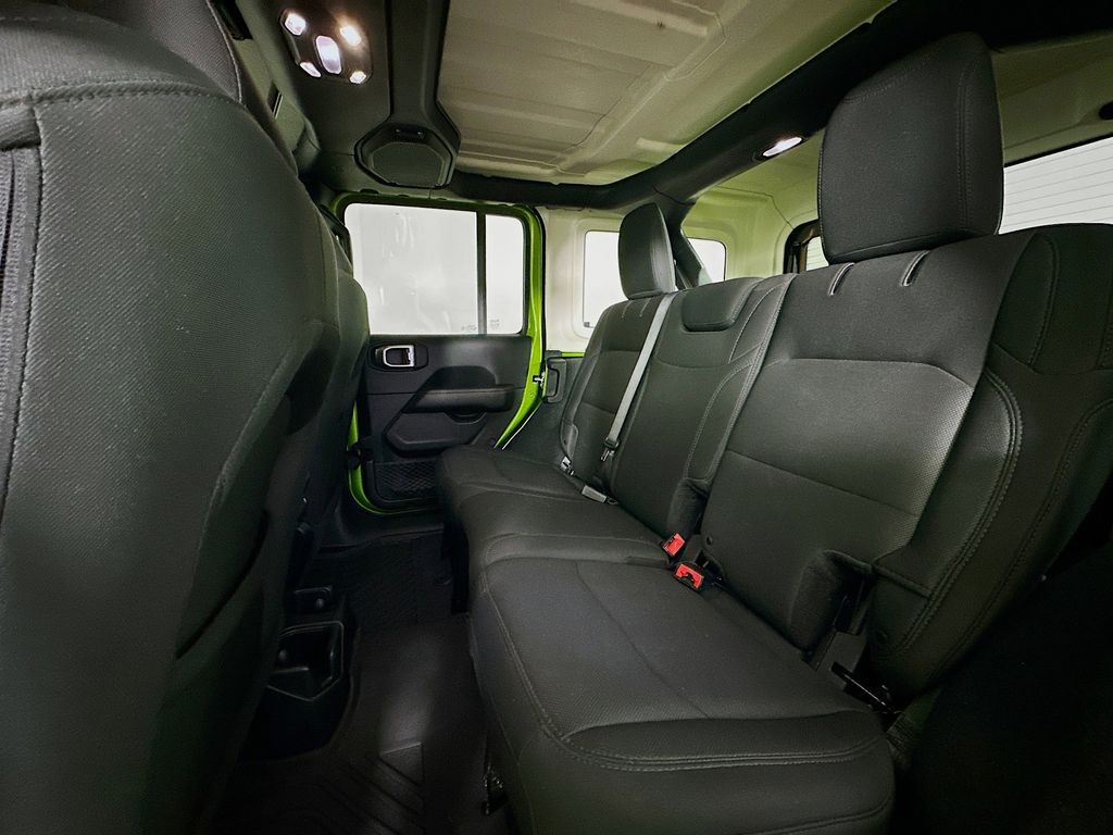 Thumbnail: 2019 Jeep Wrangler - 10