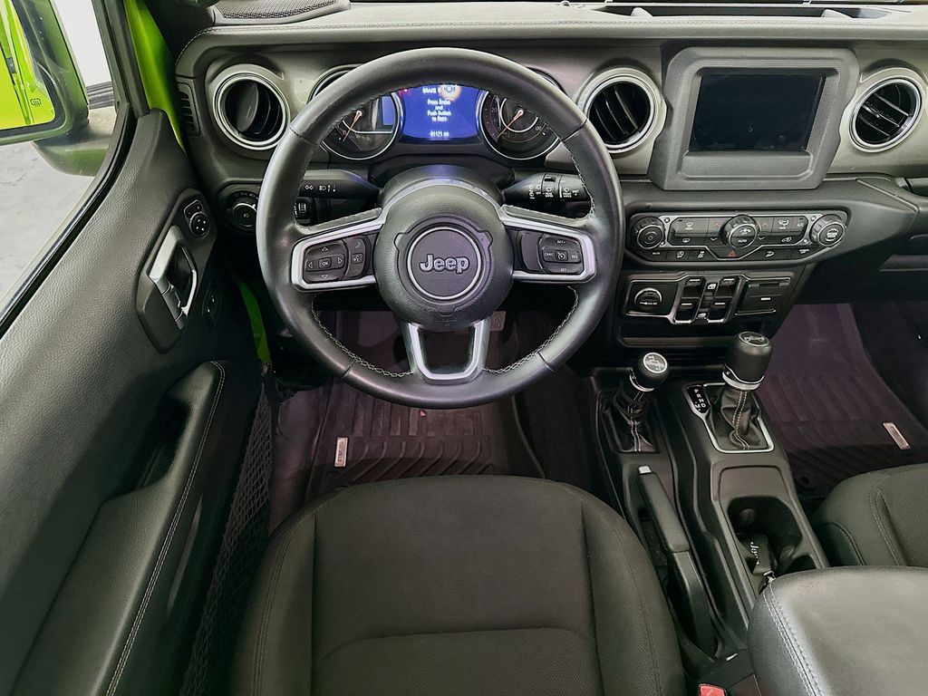 Thumbnail: 2019 Jeep Wrangler - 7