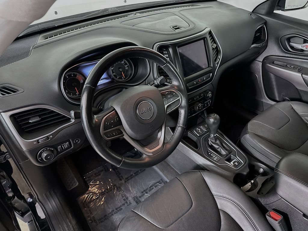 Thumbnail: 2021 Jeep Cherokee - 2