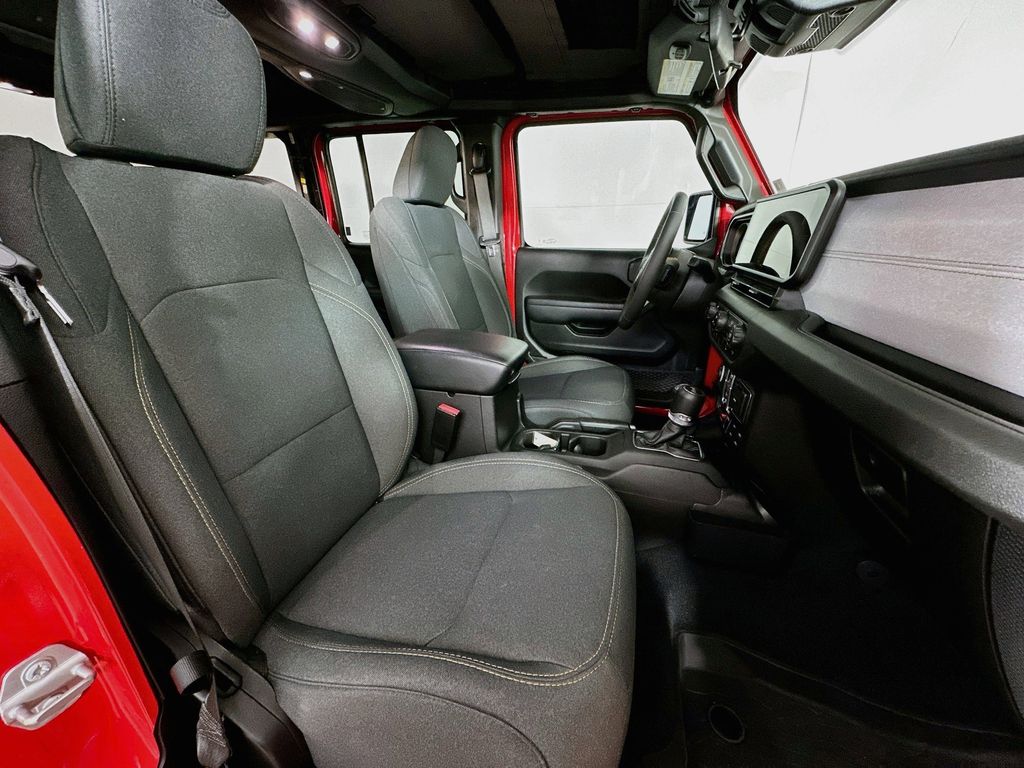 Thumbnail: 2024 Jeep Wrangler - 11