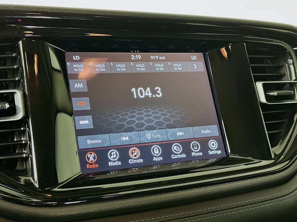 2022 Dodge Durango SXT 16