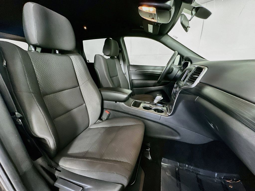 Thumbnail: 2019 Jeep Grand Cherokee - 11