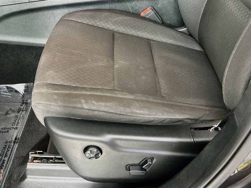Thumbnail: 2019 Jeep Grand Cherokee - 28