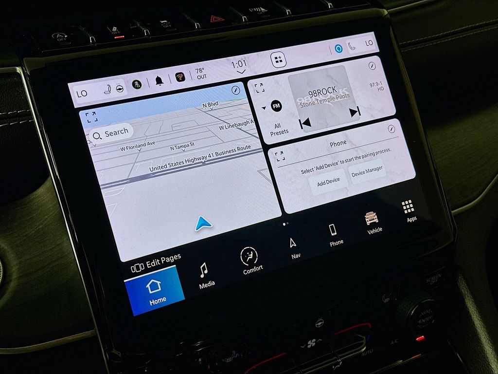 Thumbnail: 2022 Jeep Grand Cherokee L - 16