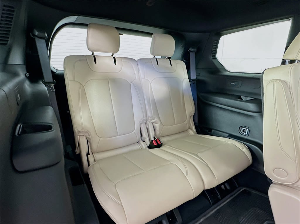 2024 Jeep Grand Cherokee L Limited Edition 32