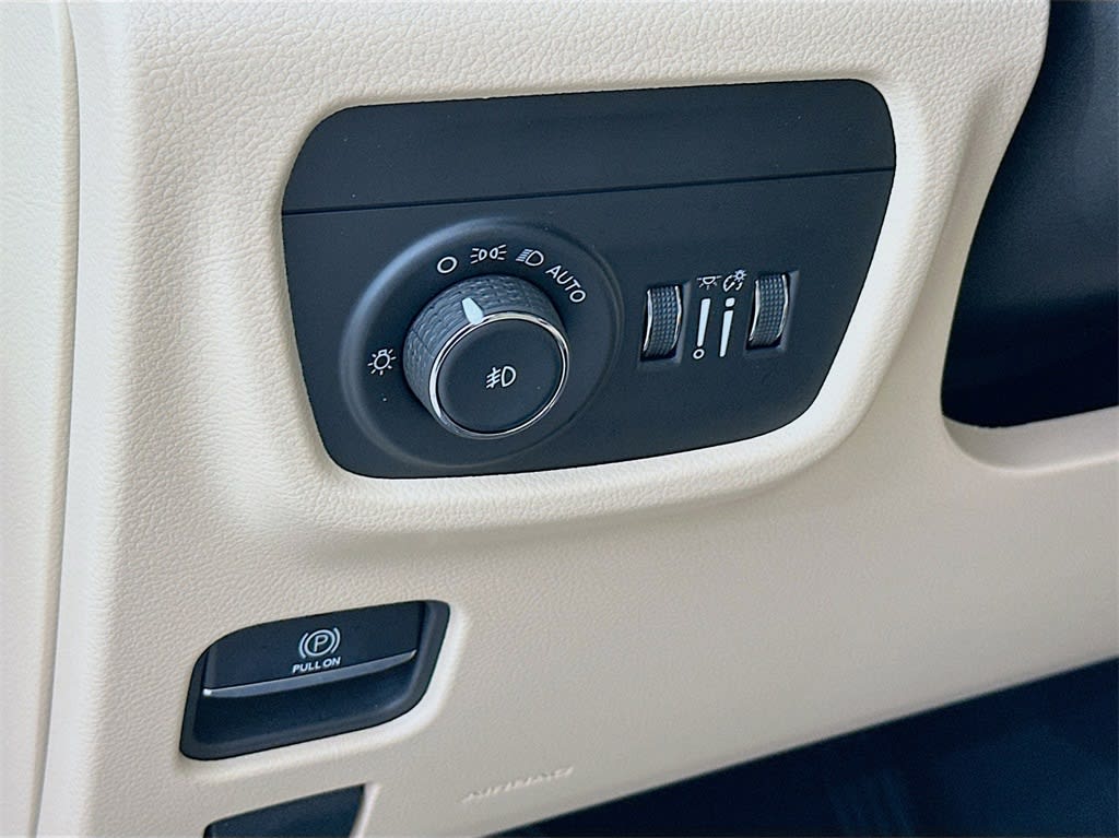 2024 Jeep Grand Cherokee L Limited Edition 27