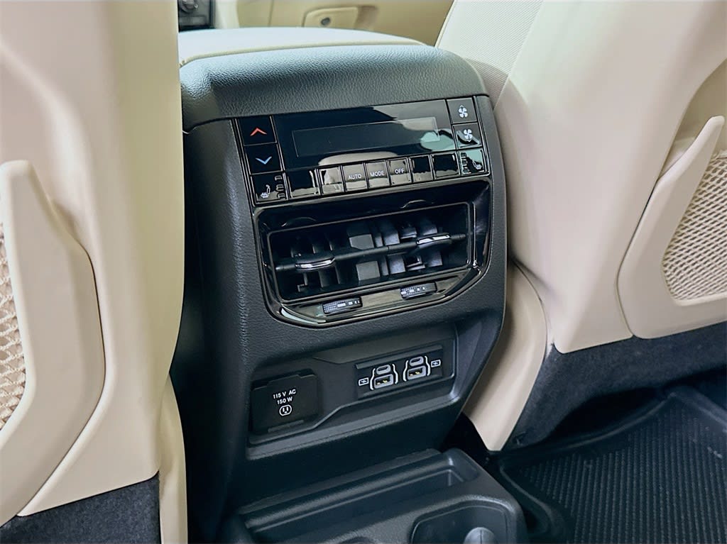 2024 Jeep Grand Cherokee L Limited Edition 20