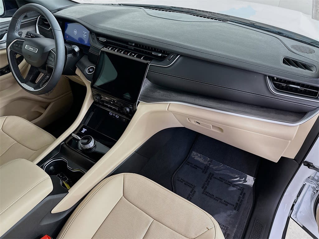 2024 Jeep Grand Cherokee L Limited Edition 34
