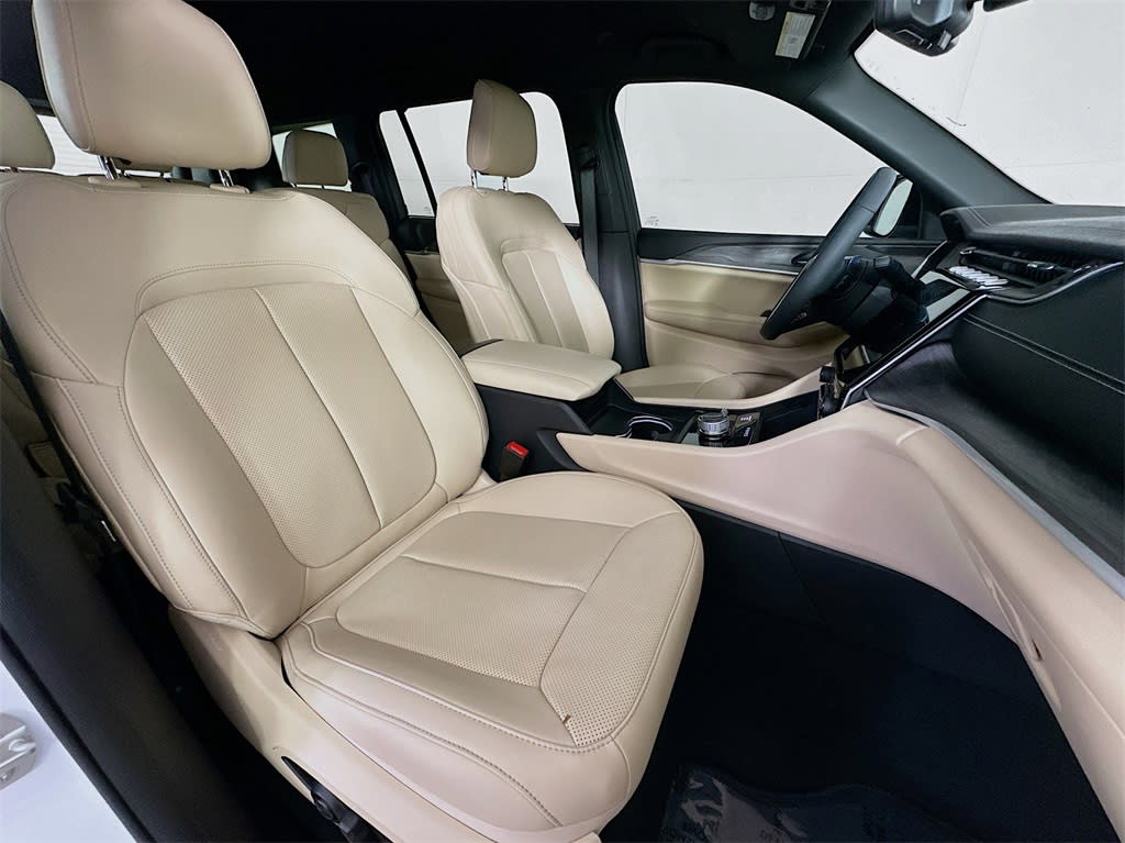 2024 Jeep Grand Cherokee L Limited Edition 12