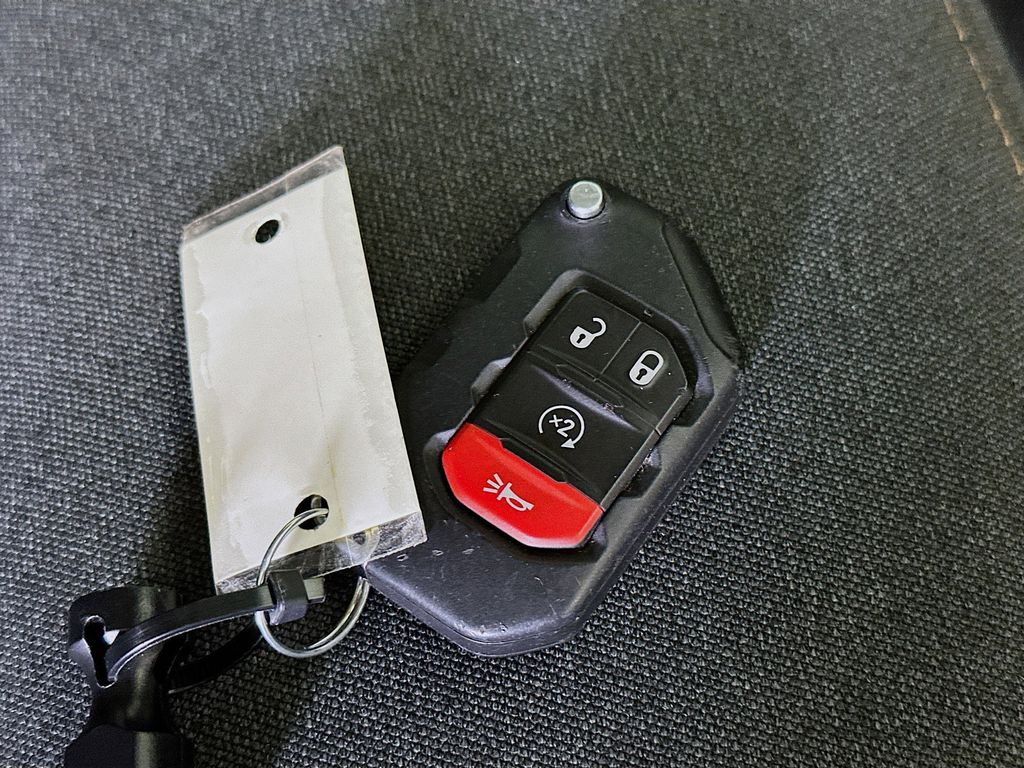 Thumbnail: 2024 Jeep Wrangler - 18