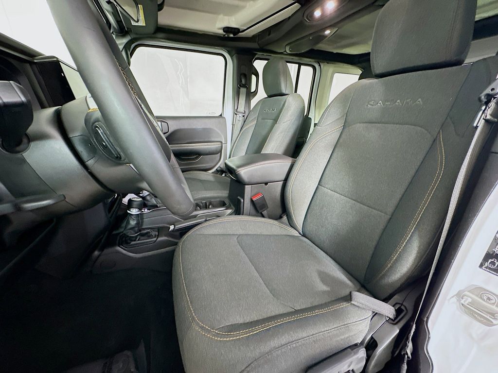 Thumbnail: 2024 Jeep Wrangler - 10