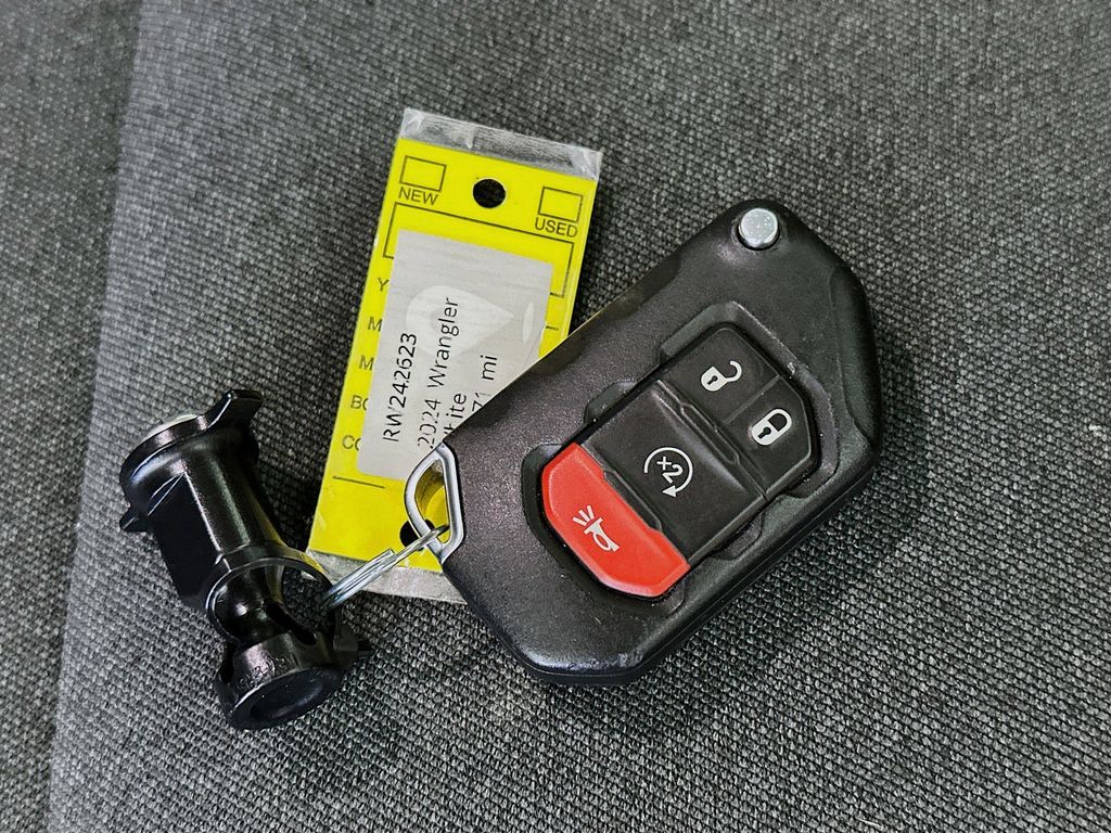 Thumbnail: 2024 Jeep Wrangler - 19