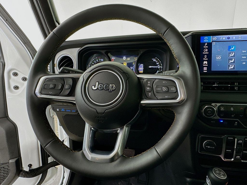 Thumbnail: 2024 Jeep Wrangler - 14