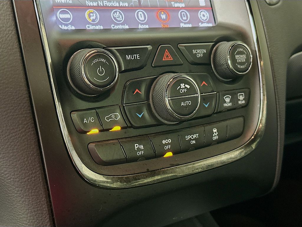 Thumbnail: 2020 Dodge Durango - 22