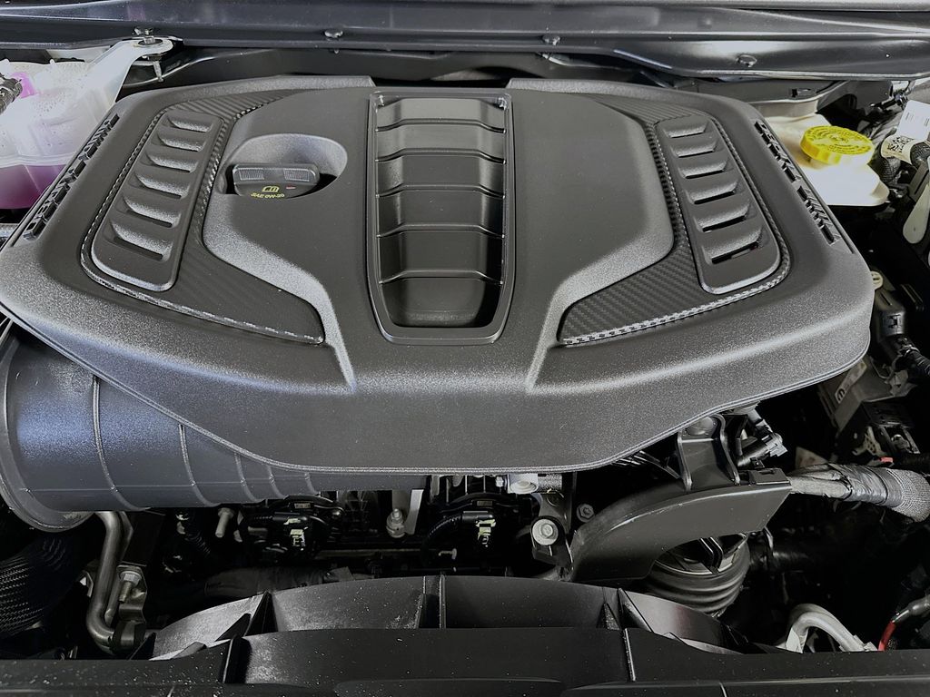 Thumbnail: 2023 Jeep Wagoneer - 9