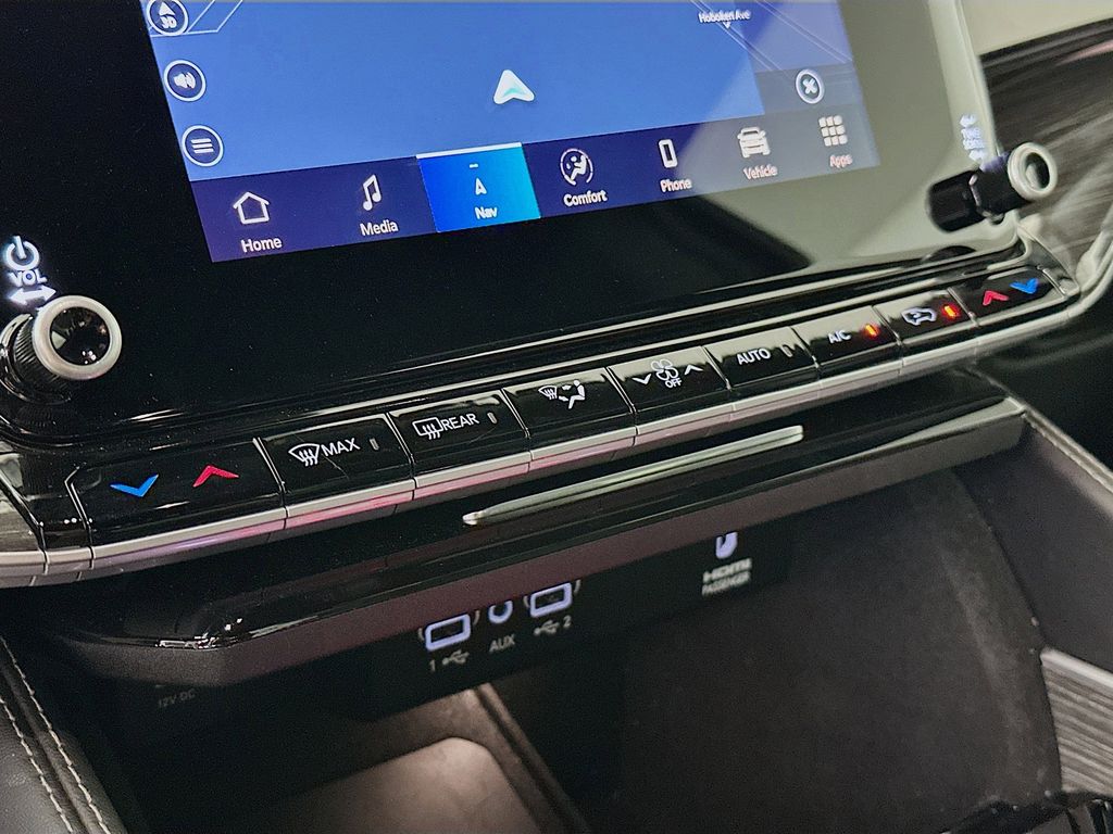 Thumbnail: 2022 Jeep Wagoneer - 20