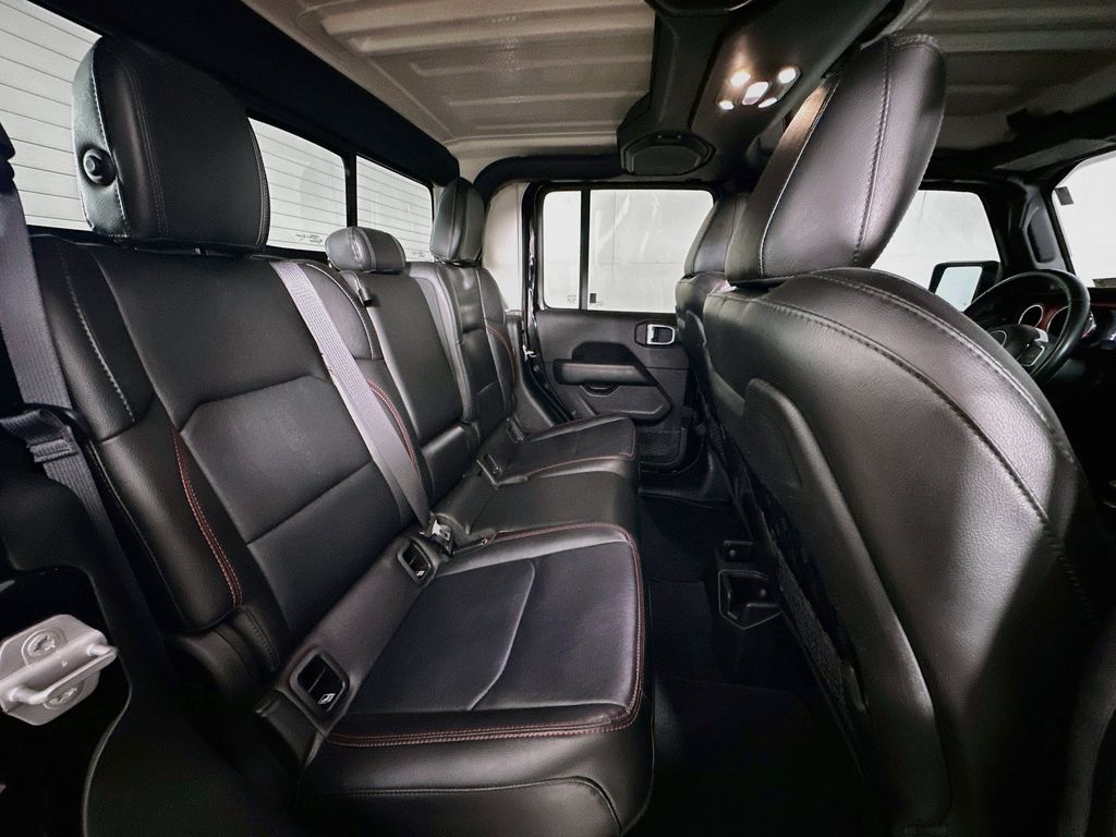 Thumbnail: 2022 Jeep Gladiator - 31