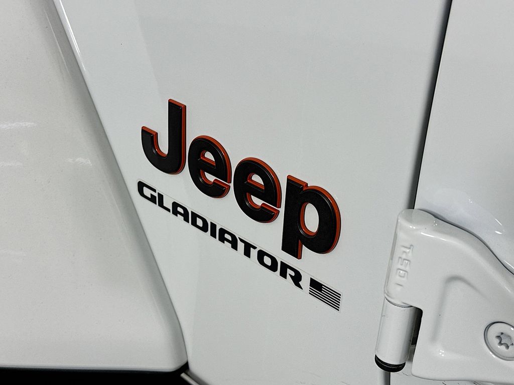 Thumbnail: 2023 Jeep Gladiator - 7