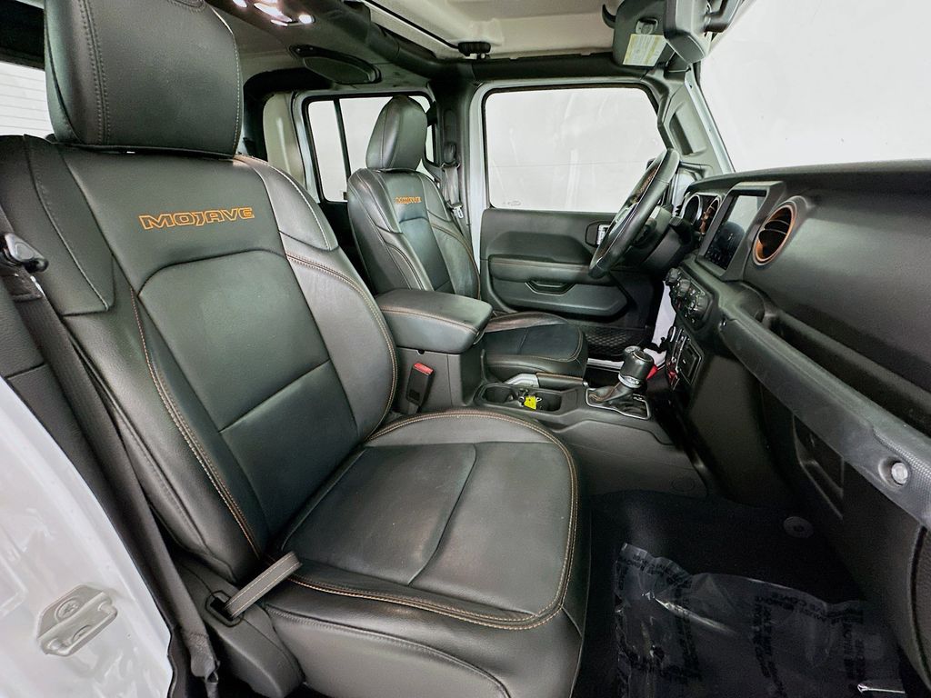 Thumbnail: 2023 Jeep Gladiator - 12