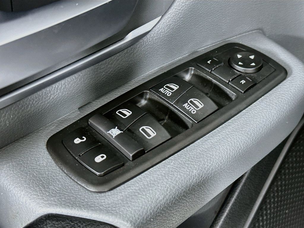 Thumbnail: 2020 RAM 1500 - 30
