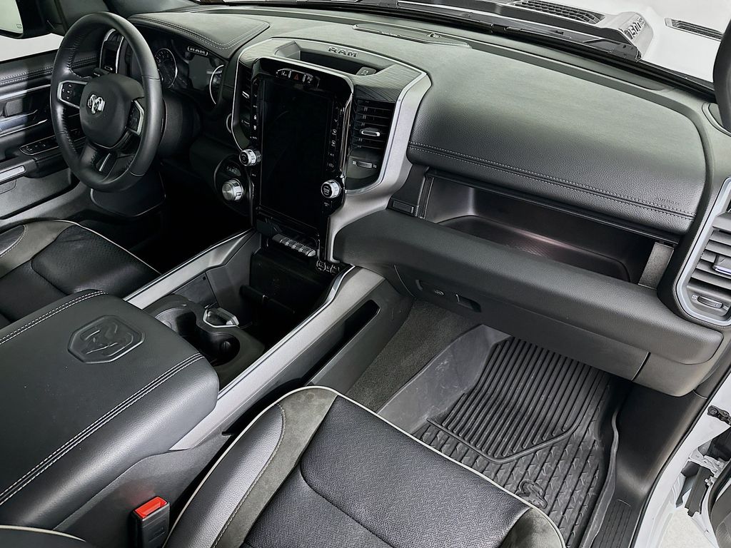 Thumbnail: 2023 RAM 1500 - 32