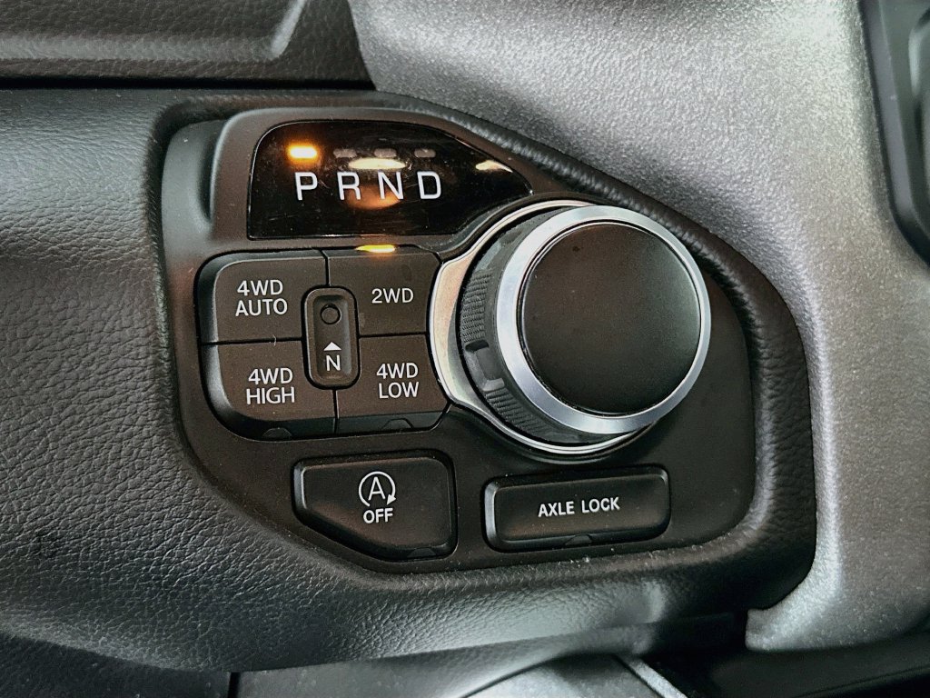 Thumbnail: 2023 RAM 1500 - 23